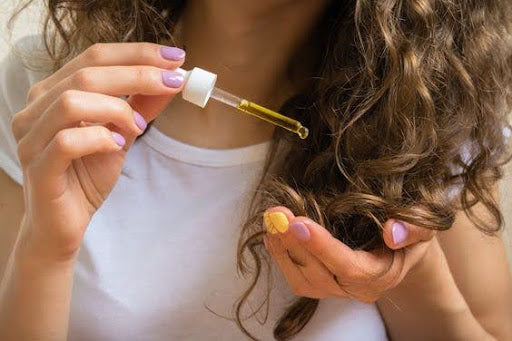Hair Oil Mistakes to Avoid: Pro Tips for Silky, Healthy Hair