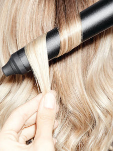 How to Detangle Curly Hair: Expert Tips & Tricks